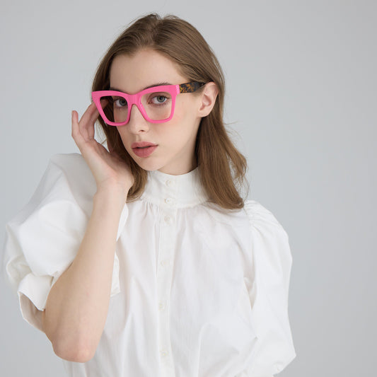 Ali Pink