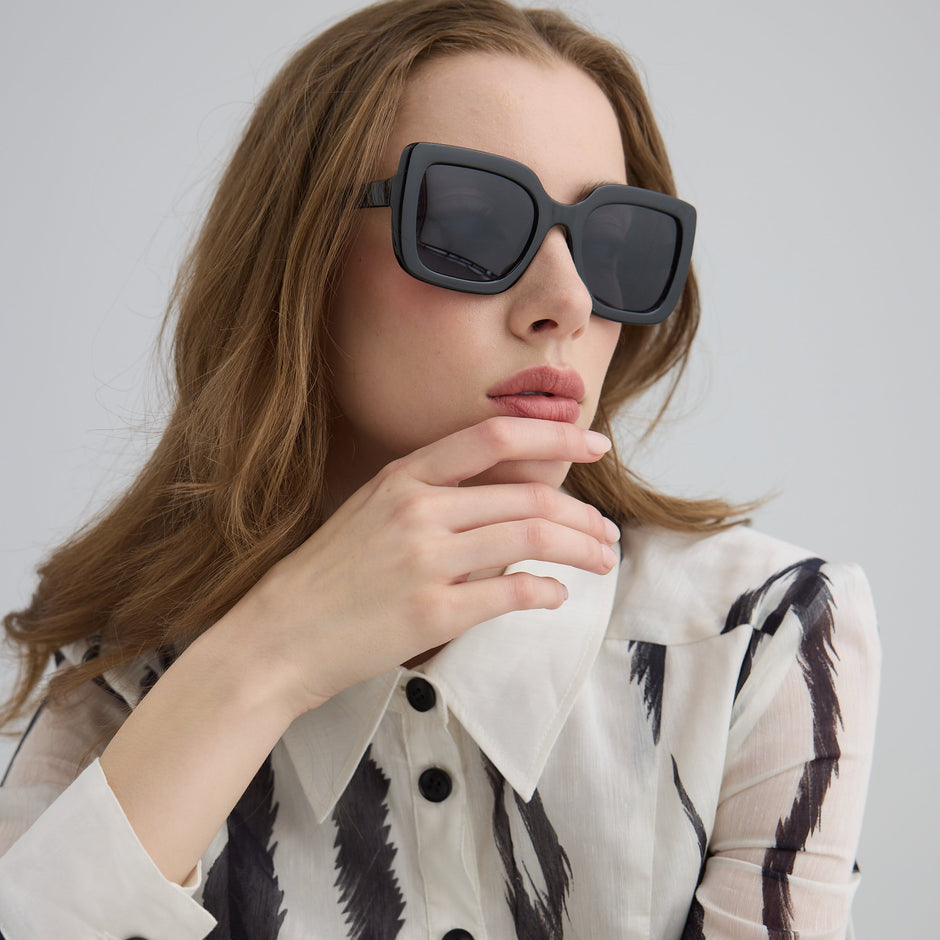 Captiva Blue Pearl Sunglasses main image 0